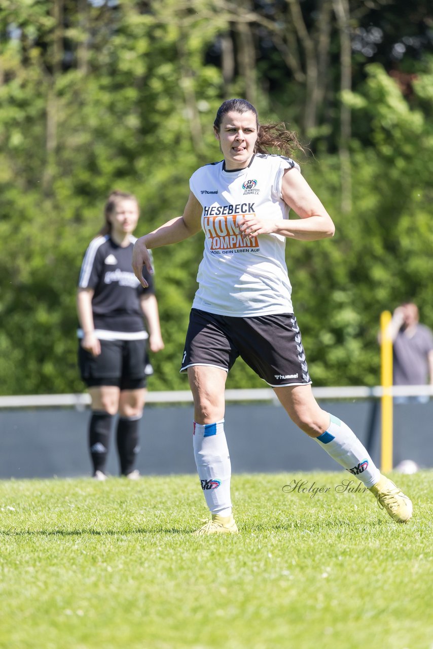 Bild 69 - F SV Henstedt Ulzburg - SV Fortuna Boesdorf : Ergebnis: 3:1